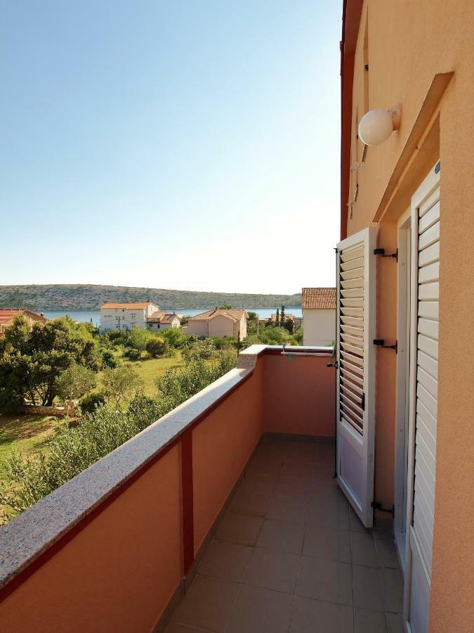 Apartments Ljubica Barbat na Rabu Exterior foto